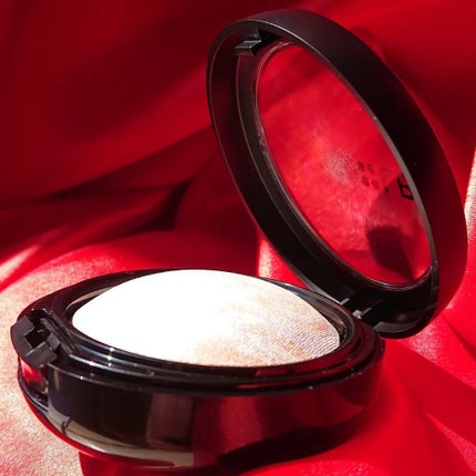 マーブルハイライター/LB/パウダーチークを使ったクチコミ(10枚目)