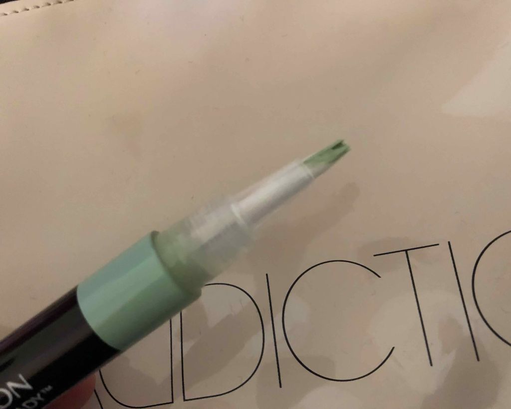 フォトレディ カラー コレクティング ペン/REVLON/ペンシルコンシーラーを使ったクチコミ(2枚目)