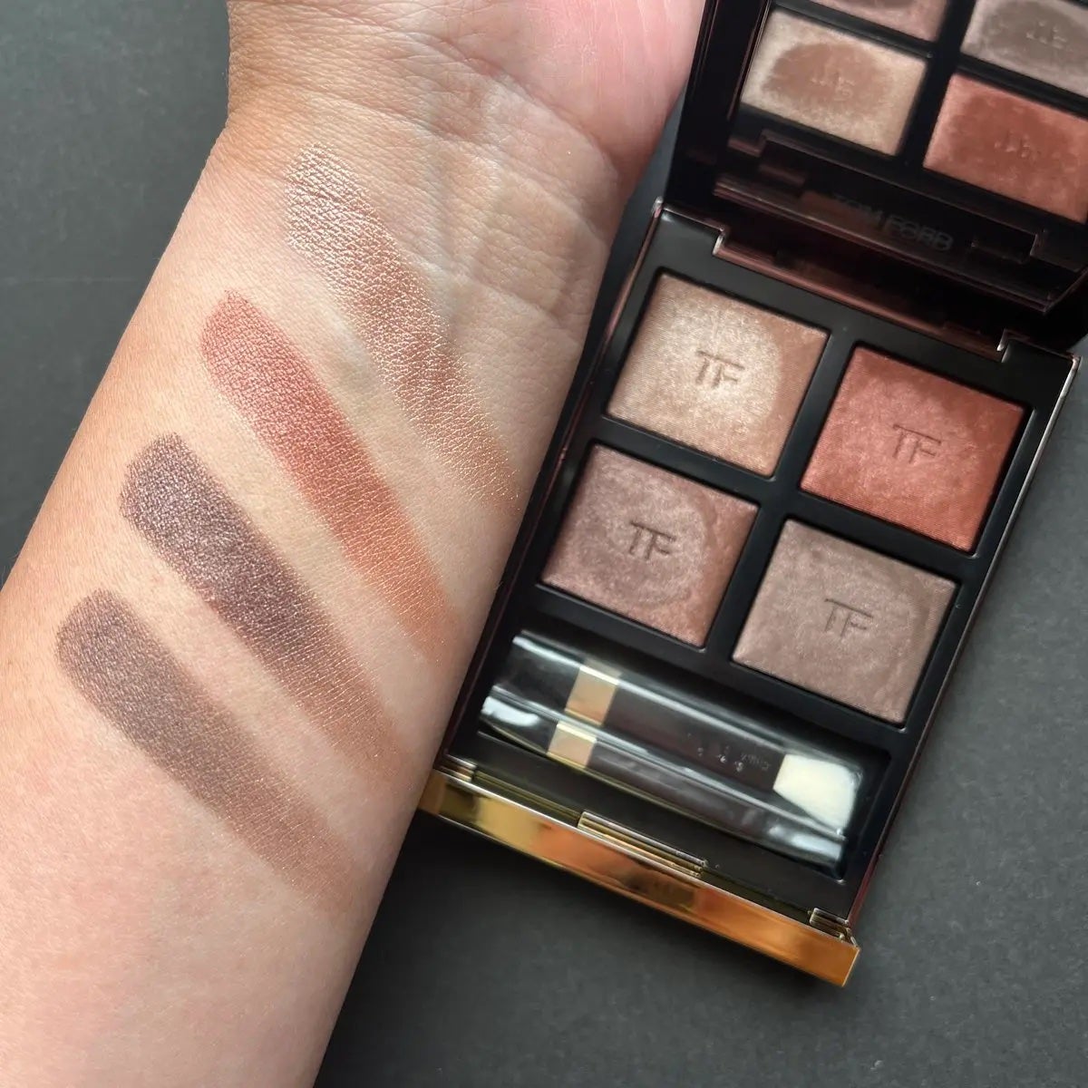 アイ カラー クォード/TOM FORD BEAUTY/アイシャドウパレットを使ったクチコミ(3枚目)