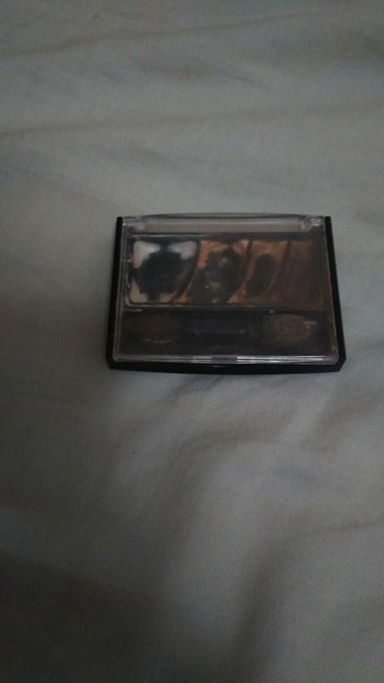 グラデーション アイ カラー(チップ付)/ちふれ/アイシャドウパレットを使ったクチコミ(2枚目)