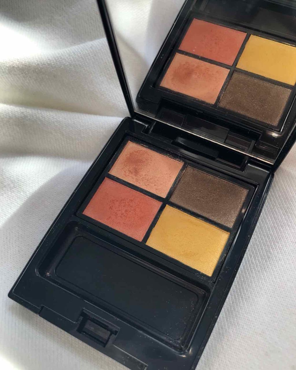 ミネラルクラッシィシャドー ビタミンソルベ（生産終了）/エトヴォス/アイシャドウパレットを使ったクチコミ（1枚目）