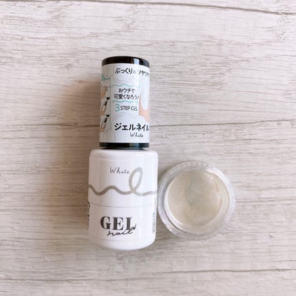 ミラーネイルパウダー/DAISO/ネイル用品を使ったクチコミ(1枚目)