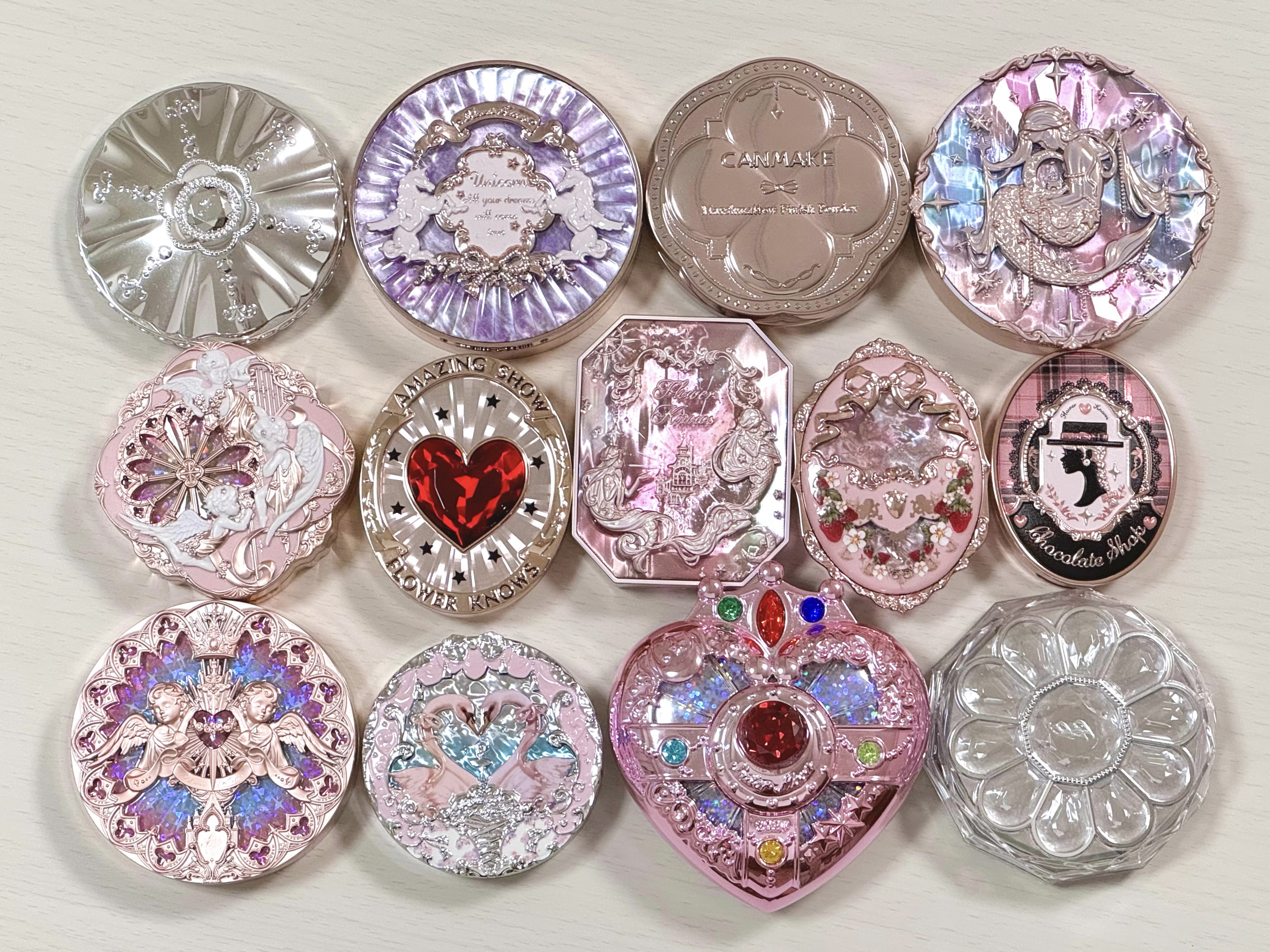 試してみた】シャイニングムーンムーンパウダー2024 Limted Edition