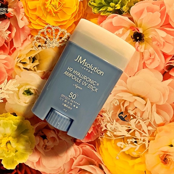 日焼け止めスティック H9ヒアルロニックアンプルUVスティック AQUA/JMsolution/日焼け止めスティックを使ったクチコミ（1枚目）