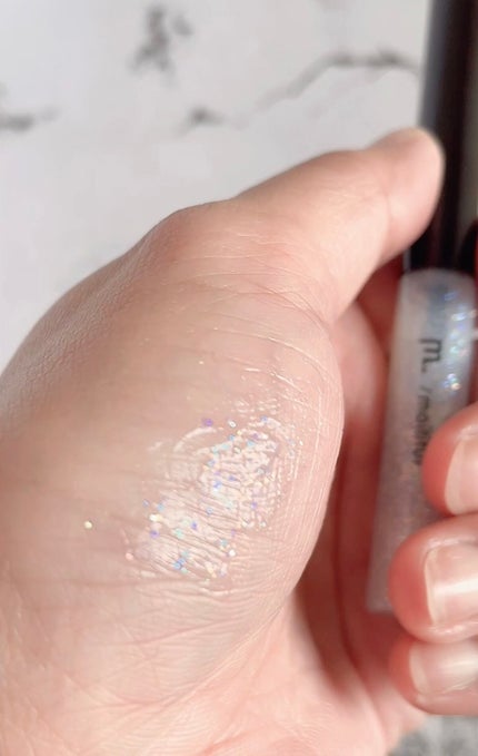 moitiful MFL ジェルアイライナーのクチコミ「こんばんは(。•́ωก̀。).。oO
今日は百均のグリッター紹介です!
moitiful .....」(3枚目)