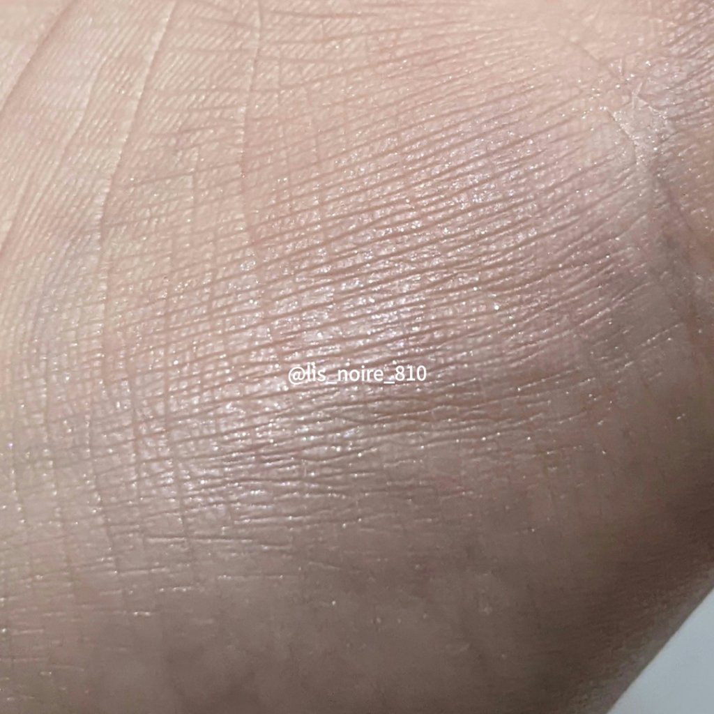 パウダー チーク　ニュアンスカラー 300 パープル系パール/ちふれ/パウダーチークを使ったクチコミ（3枚目）