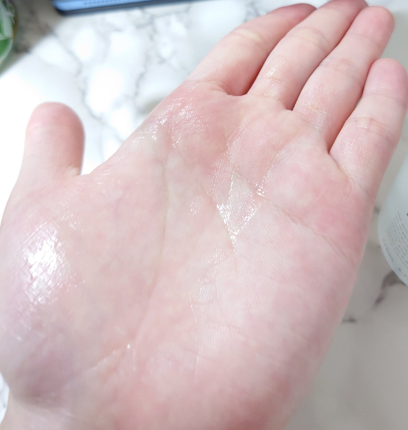 ルーティー プロテクトジェル/LUTY/アウトバストリートメントを使ったクチコミ(4枚目)