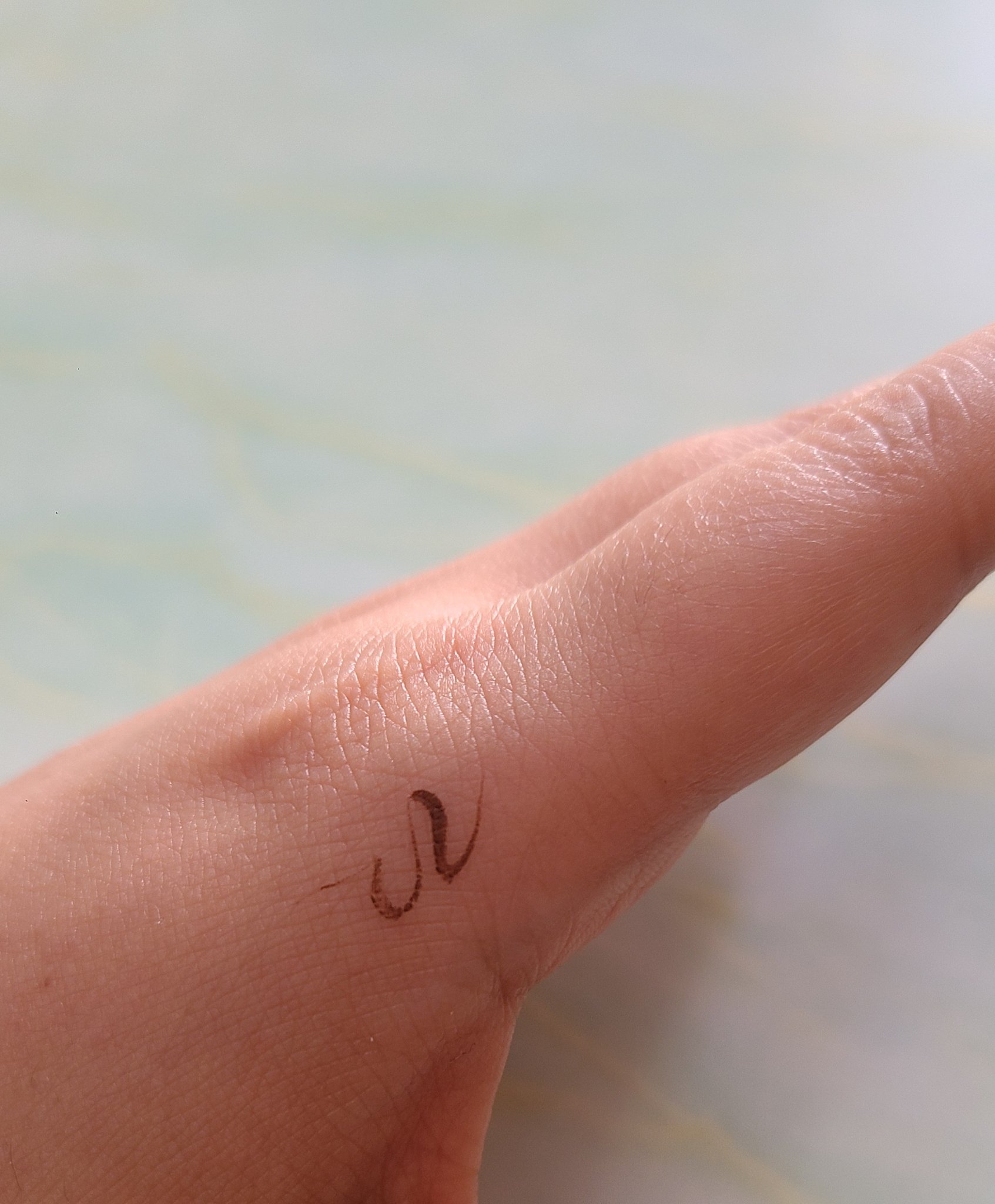 プレミアムリキッドアイライナー/ティアラガール/リキッドアイライナーを使ったクチコミ（2枚目）