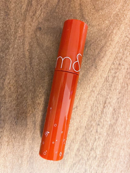 ジューシーラスティングティント/rom&nd/リップティントを使ったクチコミ(1枚目)