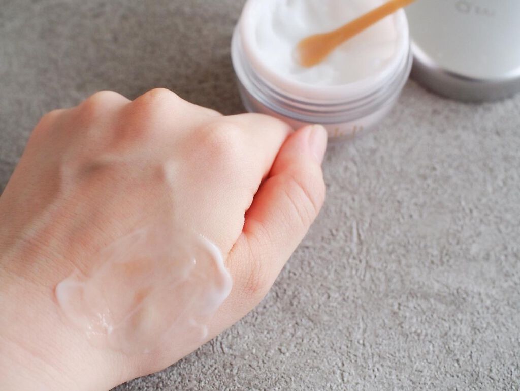 薬用美白・シワ改善オールインワンジェル/コラリッチ/オールインワン化粧品を使ったクチコミ(4枚目)