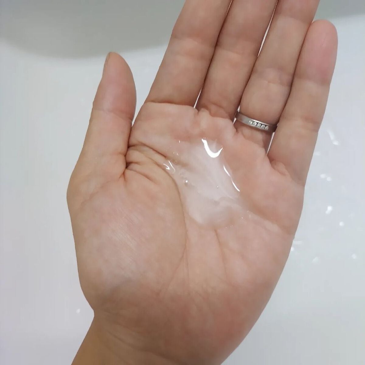 おたまちゃん on LIPS 「✳ニベアクリームケアボディウォッシュ ブリティッシュロイヤルリ..」(2枚目)