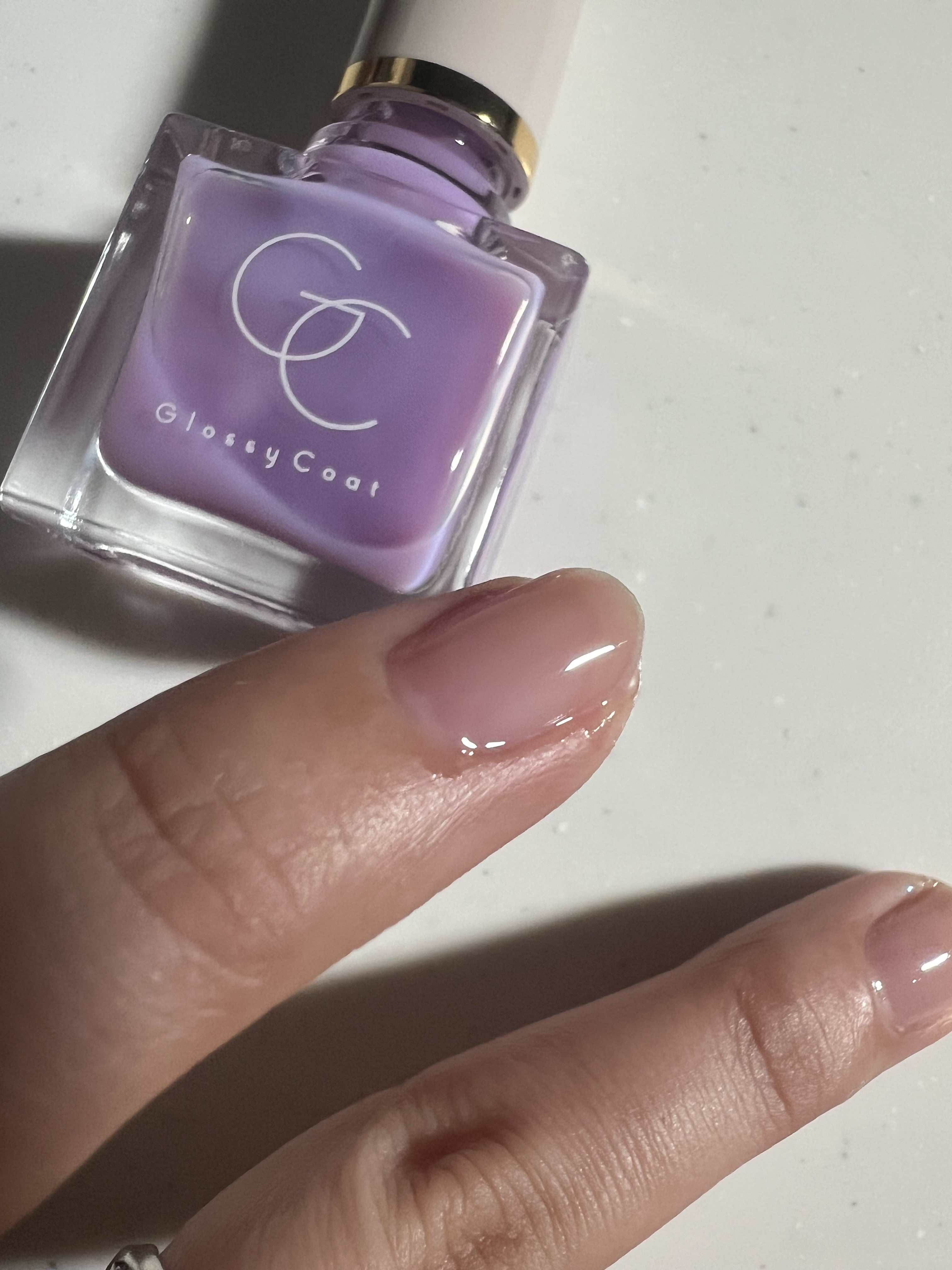グロッシーコート シアーラベンダー（数量限定）【新】/スキューズミー/オールインワンネイルを使ったクチコミ（3枚目）
