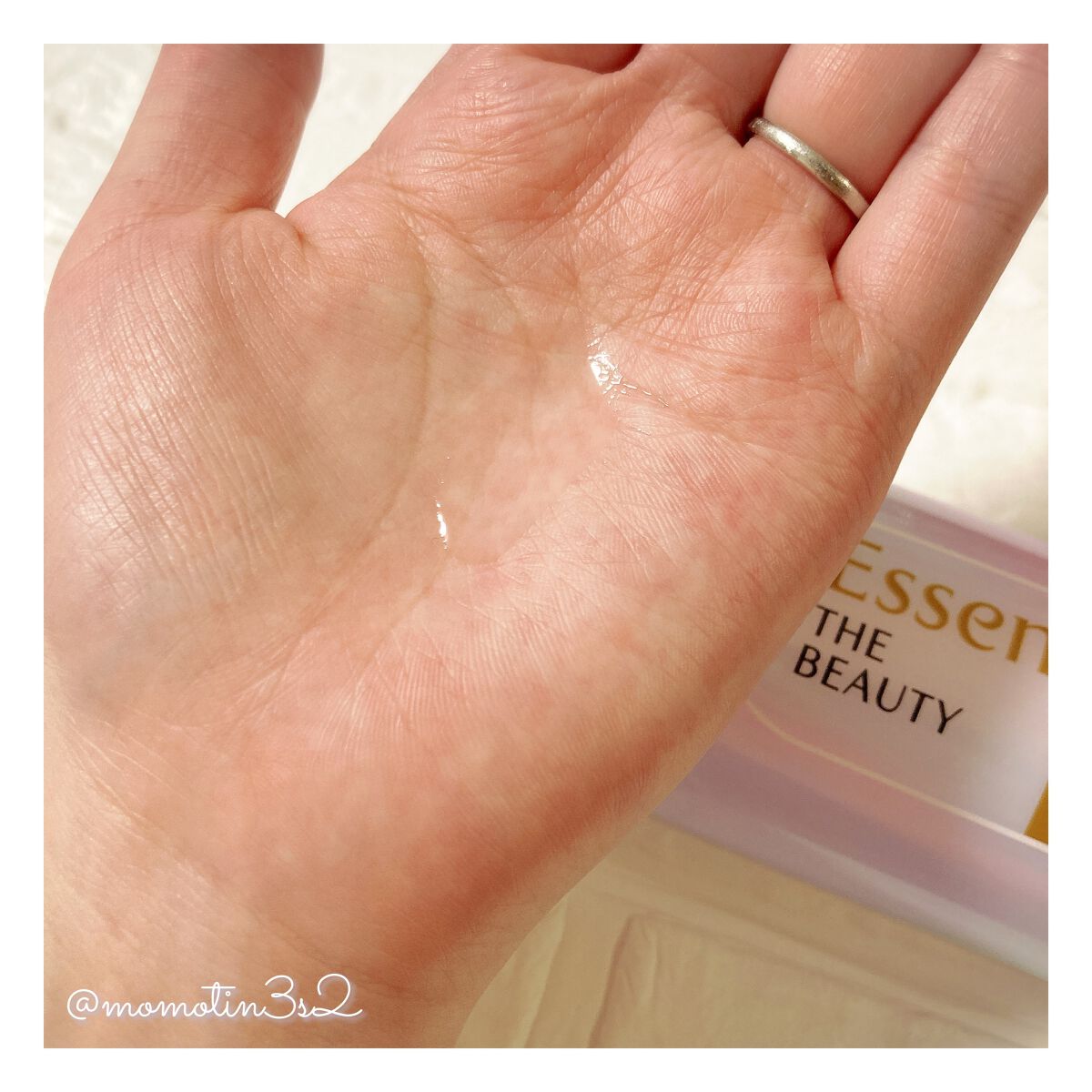 エッセンシャル プレミアム ウォータートリートメント EXスムース/エッセンシャル/アウトバストリートメントを使ったクチコミ(3枚目)