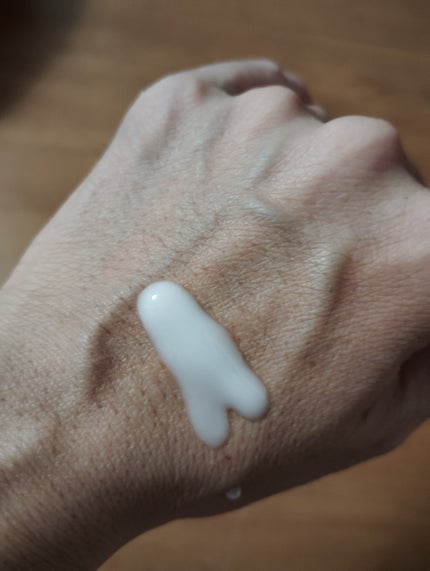 桃77%ナイアシンコンディショニングミルク/Anua/乳液を使ったクチコミ(2枚目)