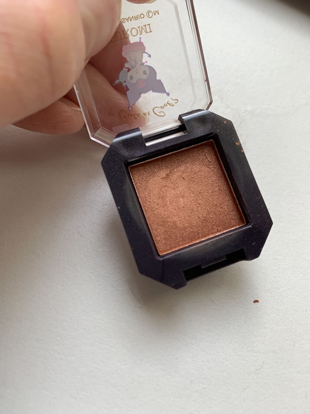 MMアイシャドウ/セリア/単色アイシャドウを使ったクチコミ（2枚目）