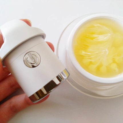 メラジュランホワイトトーニングクリーム&EMS美顔器/MEDITHERAPY/その他スキンケアを使ったクチコミ(3枚目)