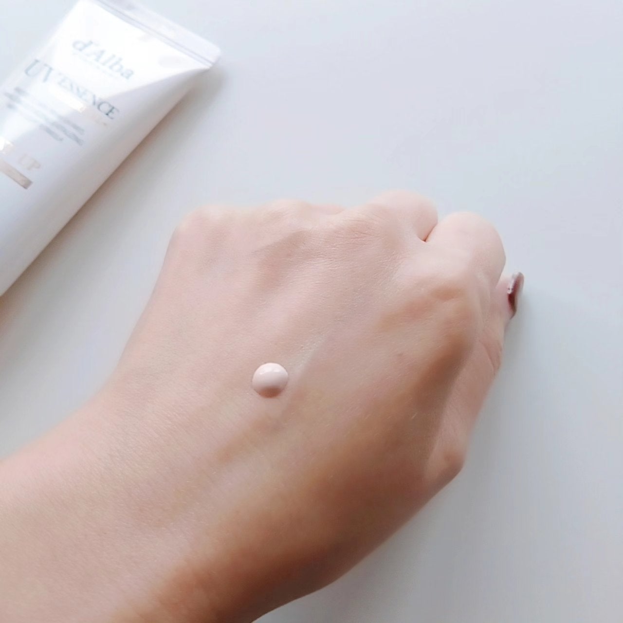 ウォータフルトーンアップサンクリーム/ダルバ/日焼け止めクリームを使ったクチコミ(2枚目)