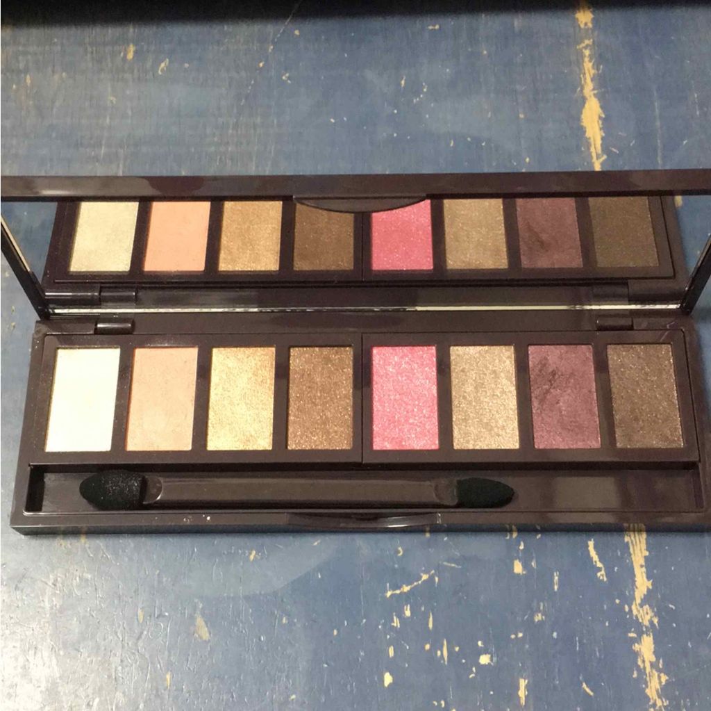 グラマラスリッチ アイパレット (クリスマスコフレ 2018)/Visée/メイクアップキットを使ったクチコミ(1枚目)