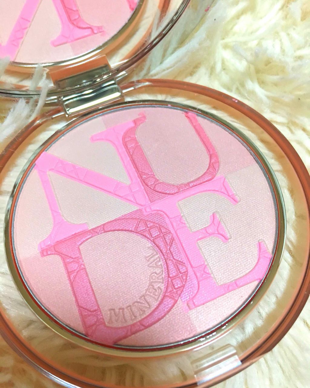 ディオールスキン ミネラル ヌード グロウ パウダー/Dior/プレストパウダーを使ったクチコミ(2枚目)