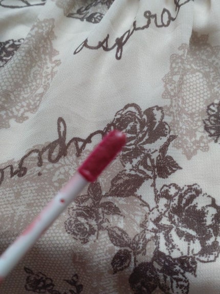 ウォータリーティントリップ/CEZANNE/リップティントを使ったクチコミ(3枚目)