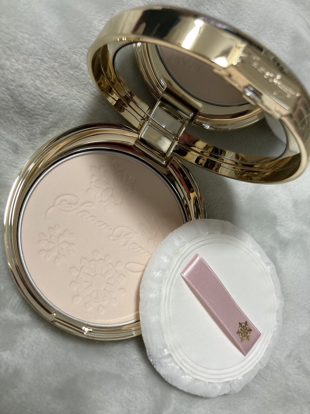 スノービューティー ホワイトニング スキンケアパウダーP2021		/スノービューティー/プレストパウダーを使ったクチコミ（2枚目）