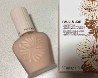 かなりのリピート品です。

日焼け止め効果が高く、SPF42 PA+++なので
夏は日焼け止めも不要です。

これ１つで毛穴がしっかりカバーできます。

また伸びがいいので
ワンプッシュで十分なので結構