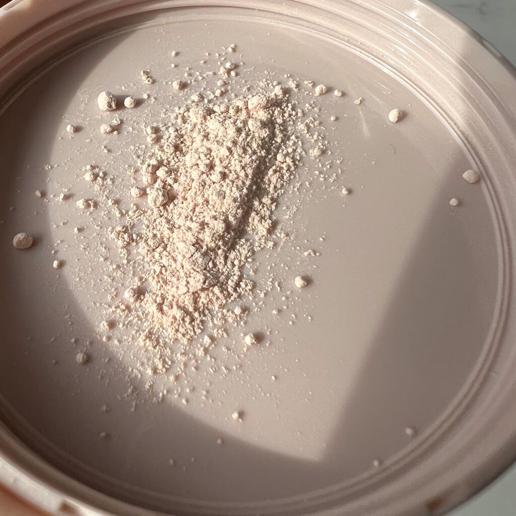 シルキールースモイストパウダー/キャンメイク/ルースパウダーを使ったクチコミ(4枚目)