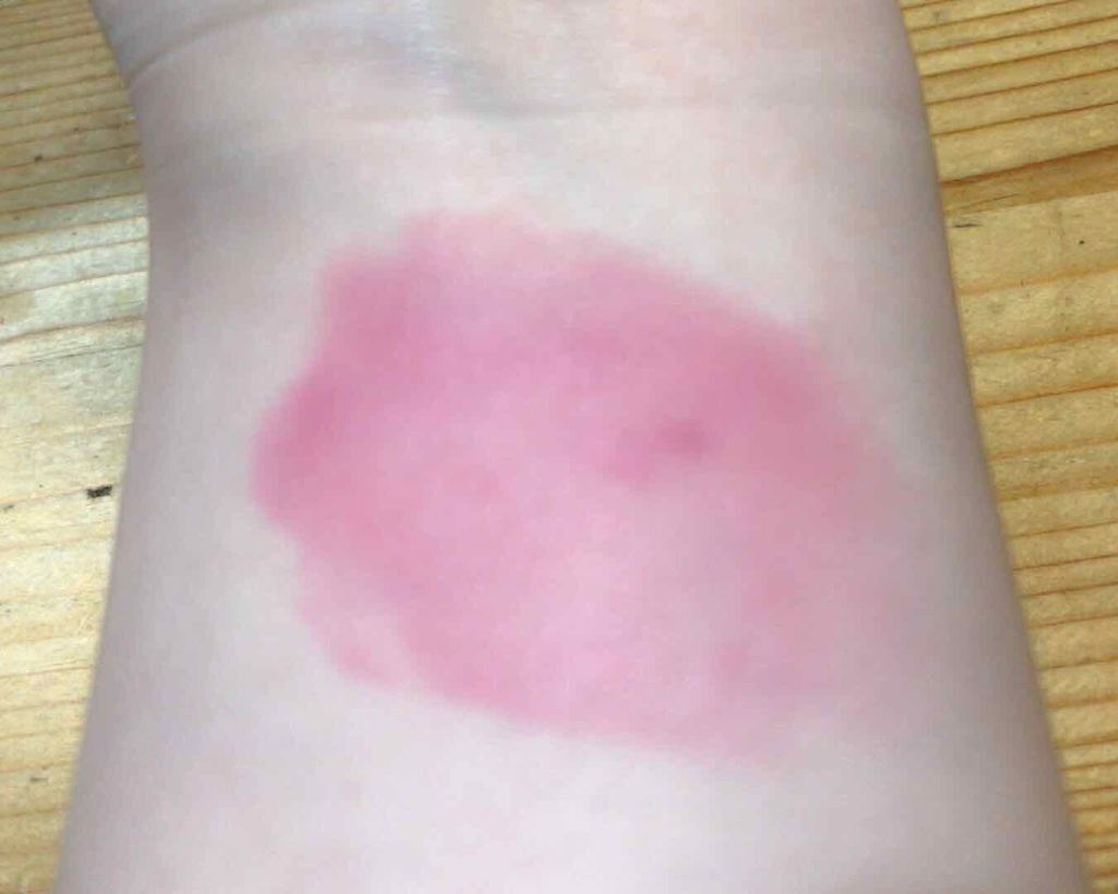 カラフルドローイング ウォーターカラーチーク/ETUDE/リキッドチークを使ったクチコミ(2枚目)