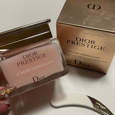 
.
▶︎
Dior
プレステージ ル バーム デマキヤント (メイク落とし)
税込12,100円


普段マツエク(LED)をしてるので
少し使用するのに迷いましたが
サンプル数回使用して
マツエクの