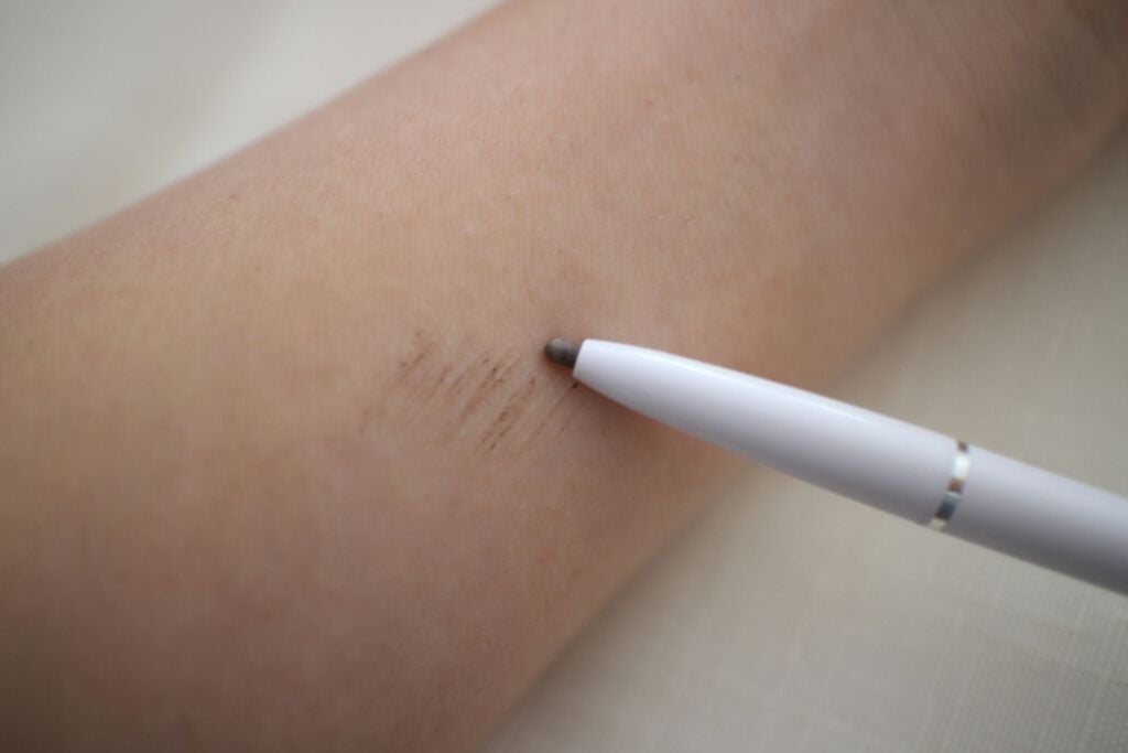 アイブロー ペンシル くり出し式/ちふれ/アイブロウペンシルを使ったクチコミ(3枚目)