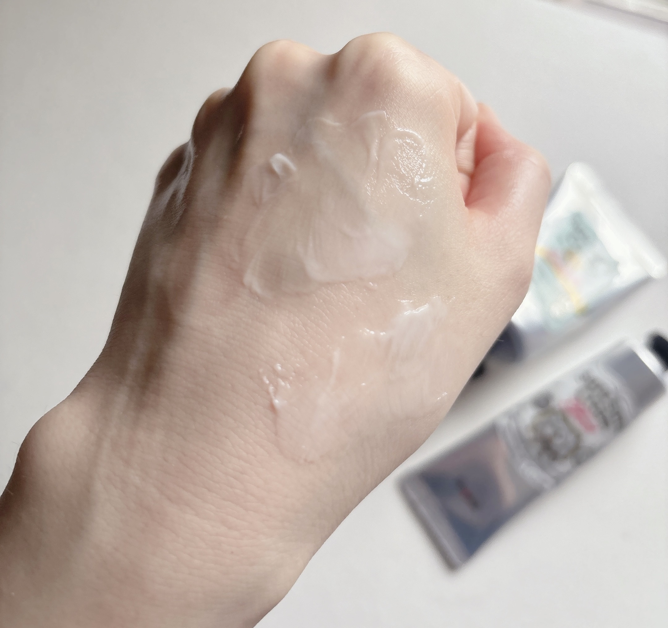 薬用足指さらさらクリーム/デオナチュレ/デオドラント・制汗剤を使ったクチコミ（3枚目）