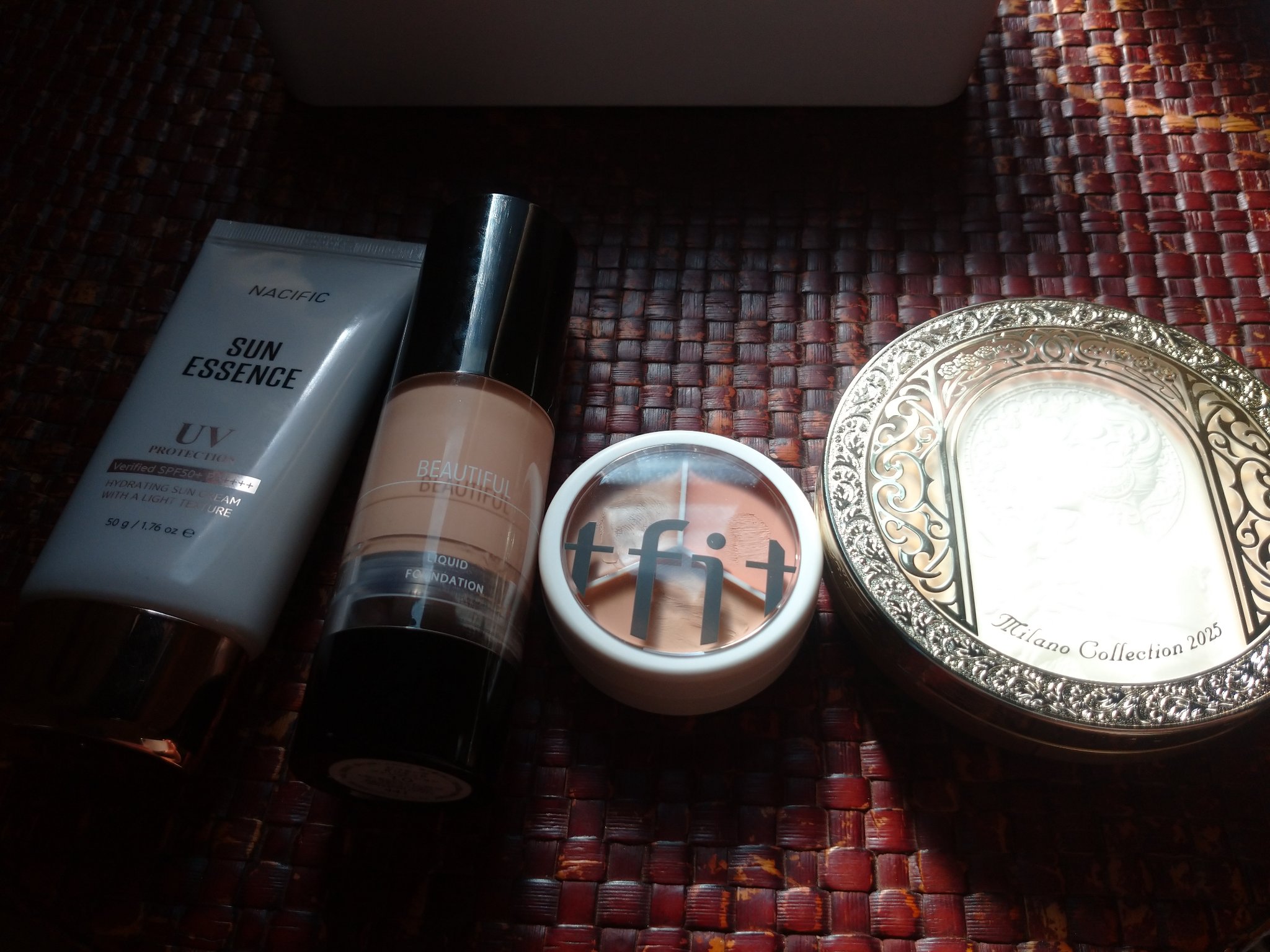  ビューティフル リキッドファンデーション/ピコモンテ/リキッドファンデーションを使ったクチコミ（1枚目）