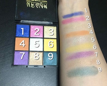 UR GLAM　BLOOMING EYE COLOR PALETTE/U R GLAM/パウダーアイシャドウを使ったクチコミ（3枚目）