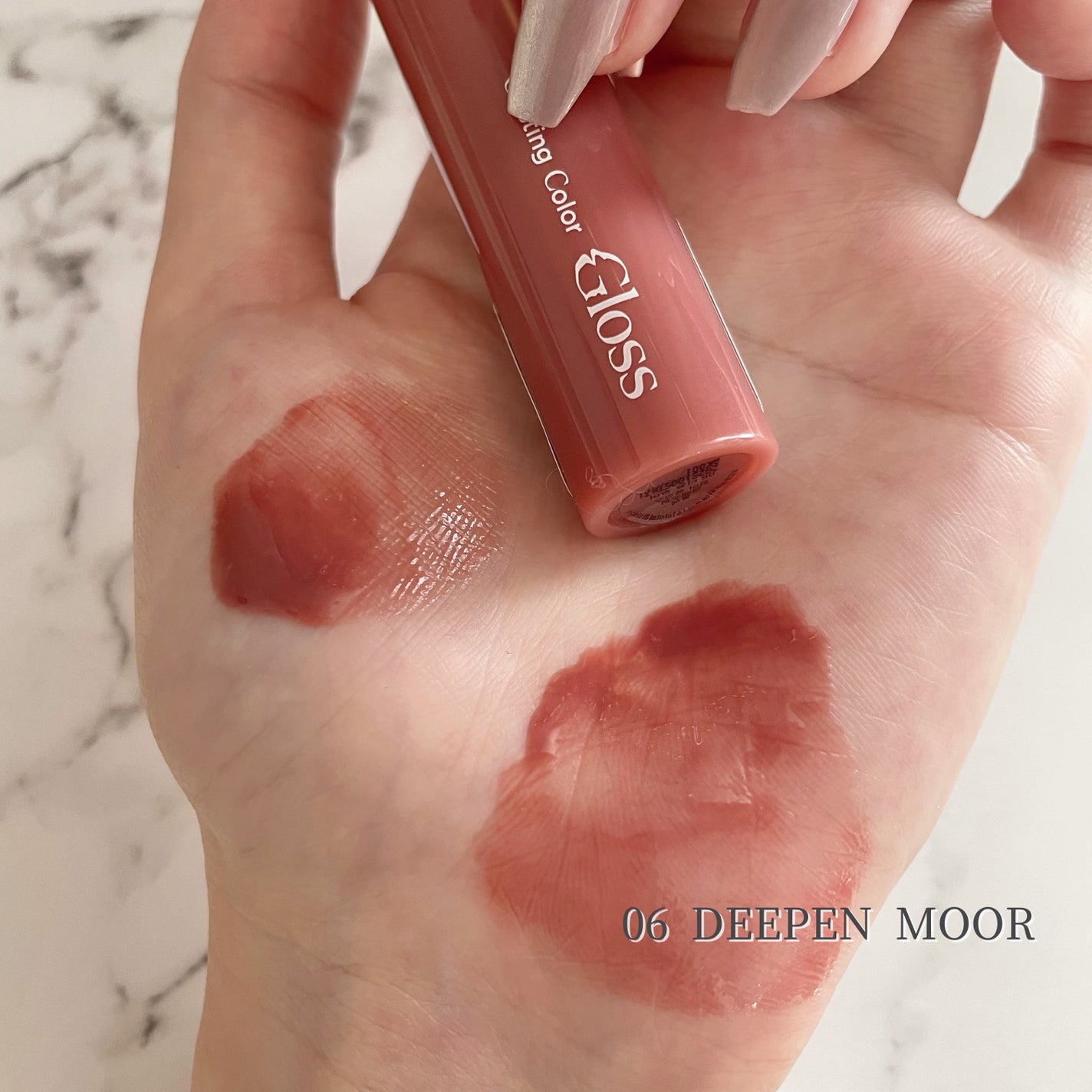 グラスティングカラーグロス/rom&nd/リップグロスを使ったクチコミ(4枚目)