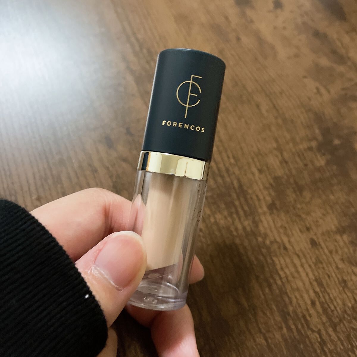 タトゥーウォータープルーフスカーコンシーラー/フォレンコス/リキッドコンシーラーを使ったクチコミ（2枚目）