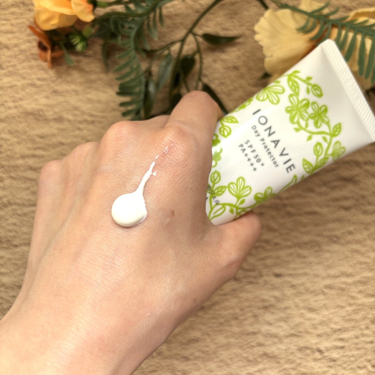 デイ プロテクター FB/イオナヴィー/日焼け止めジェルを使ったクチコミ(2枚目)