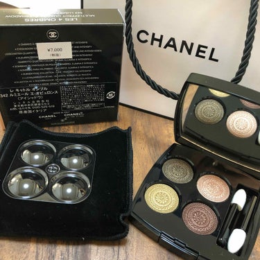 レ キャトル オンブル 342 ルミエール エ オピュロンス/CHANEL/アイシャドウパレットを使ったクチコミ（2枚目）