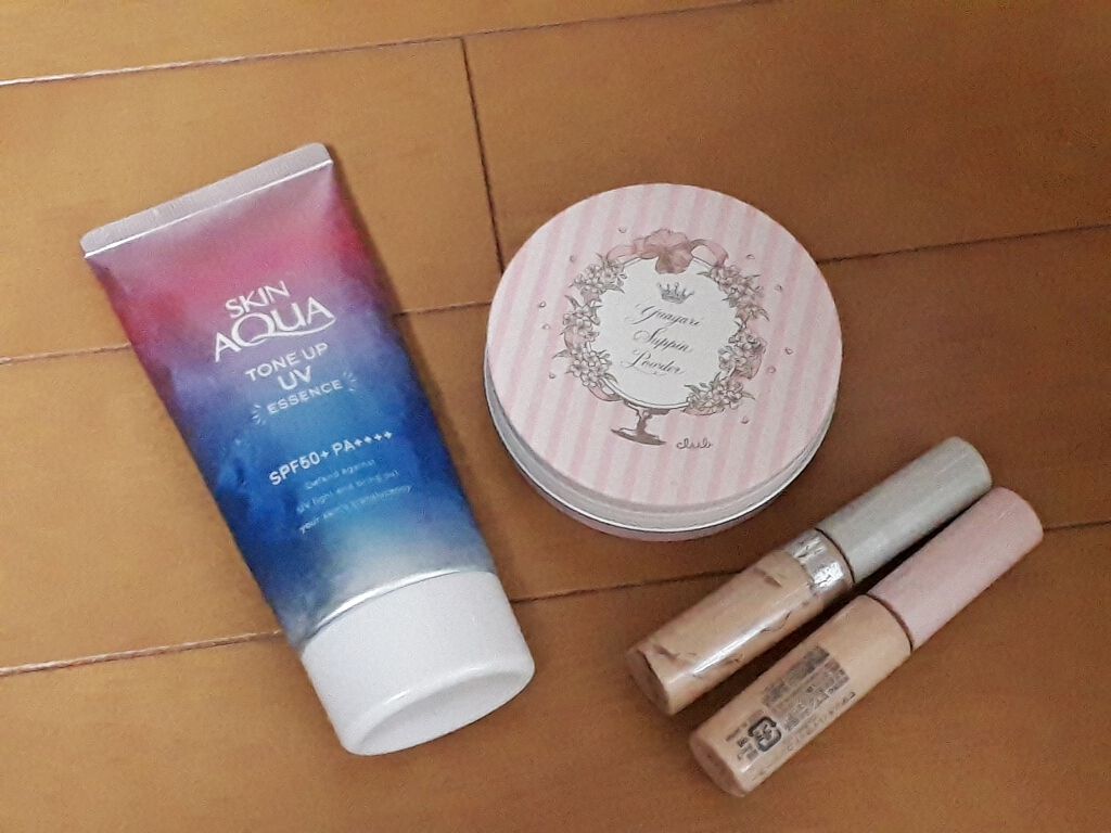 すっぴんパウダー B サクラスウィートソローの香り 2022/クラブ/プレストパウダーを使ったクチコミ（2枚目）