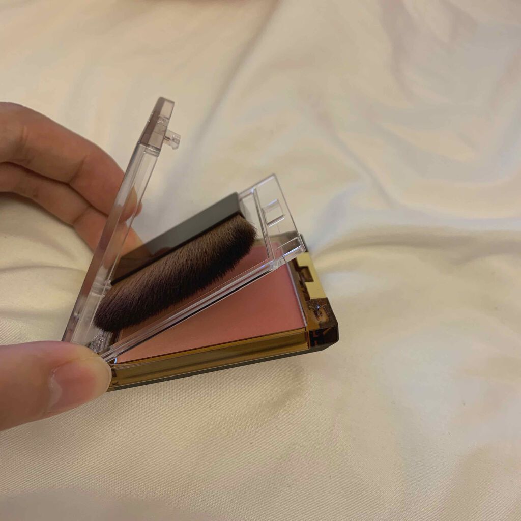 オーラティック ブラッシュ/excel/パウダーチークを使ったクチコミ（2枚目）