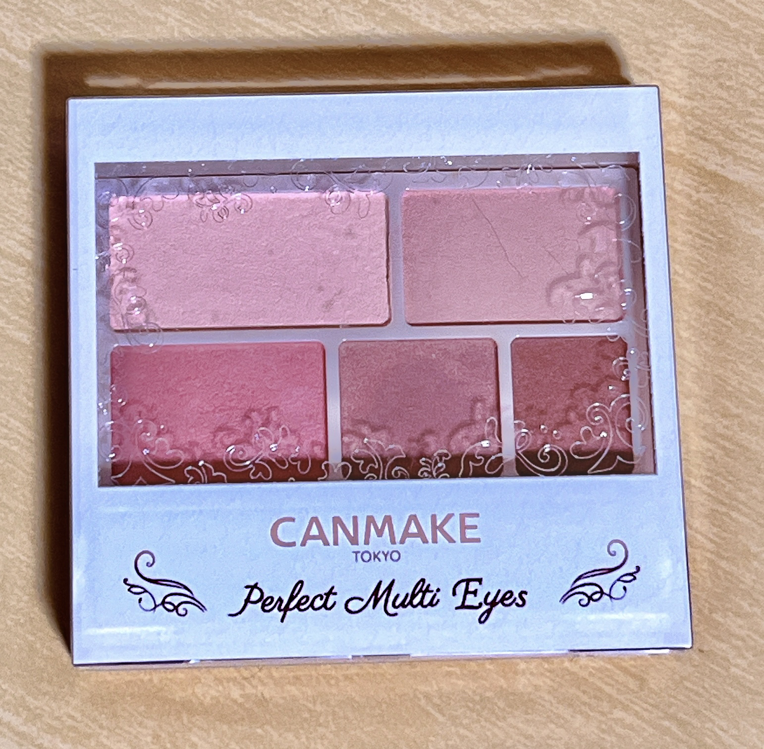 パーフェクトマルチアイズ/キャンメイク/アイシャドウパレットを使ったクチコミ（1枚目）