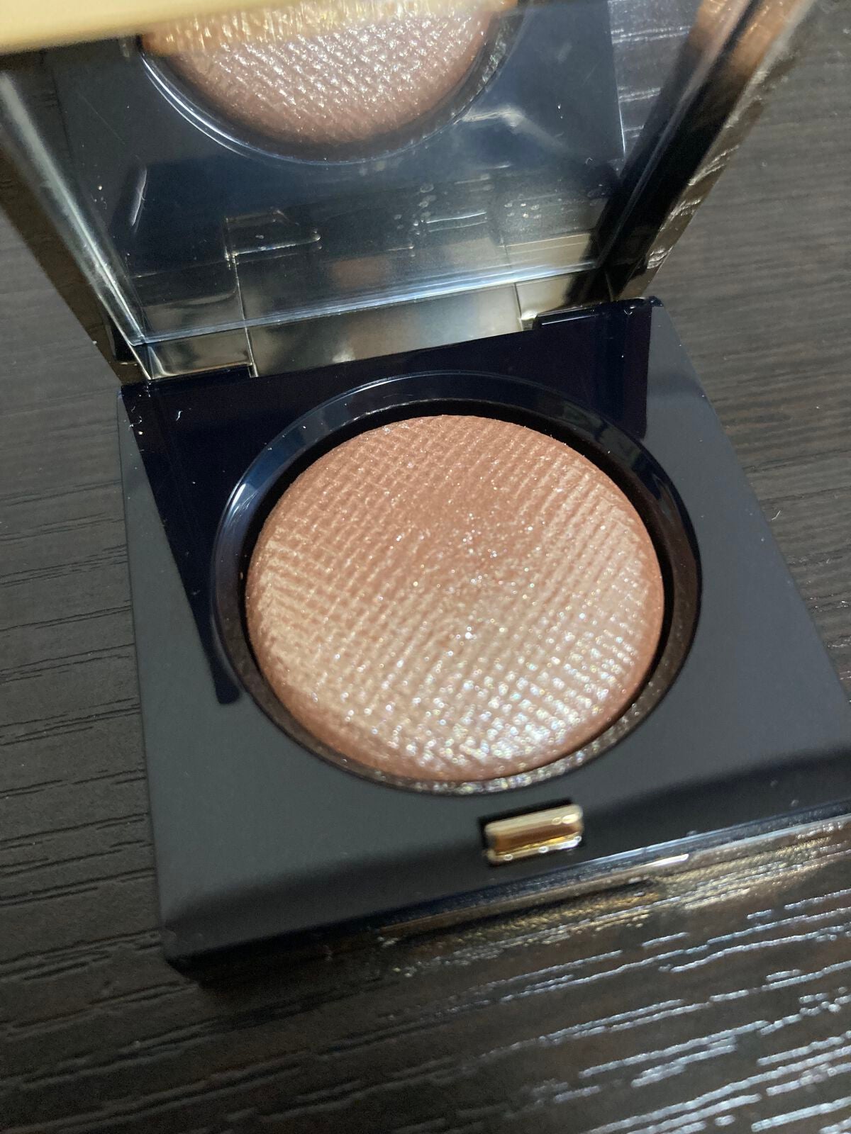 リュクスアイシャドウ/BOBBI BROWN/単色アイシャドウを使ったクチコミ(1枚目)