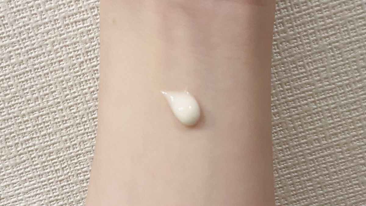 ソフィーナ iP スキンケアUV 01乾燥しがちな肌環境 SPF50+ PA++++/SOFINA iP/日焼け止めクリームを使ったクチコミ（2枚目）