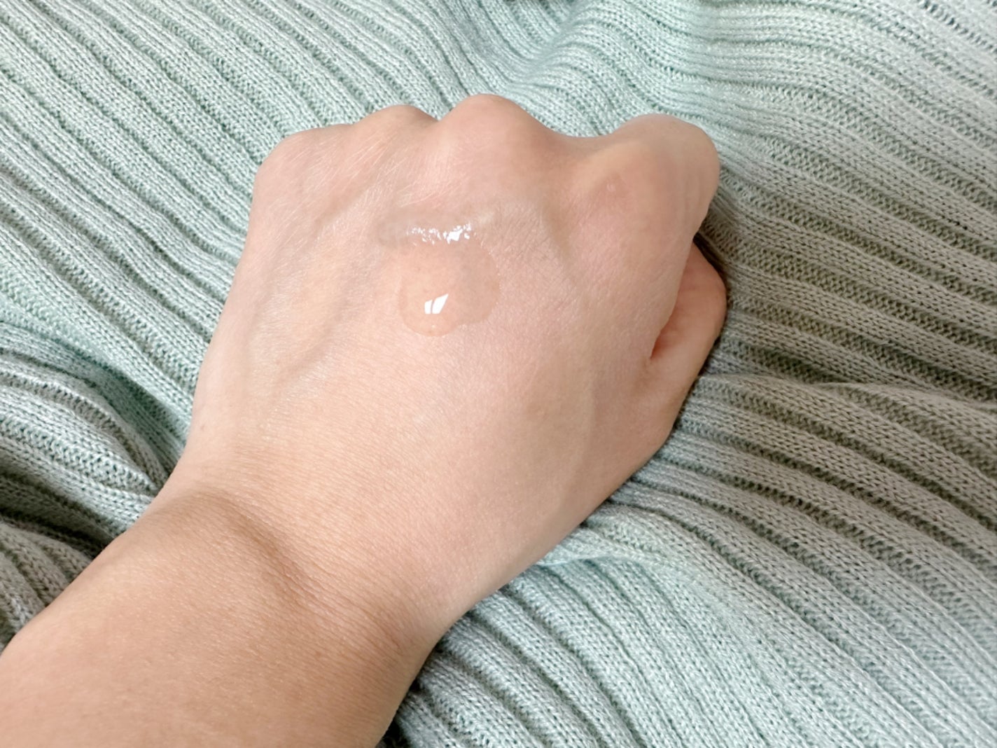 RXザ・アルファアルブチン2 ニキビ跡ケアセラム/COSRX/美容液を使ったクチコミ(2枚目)