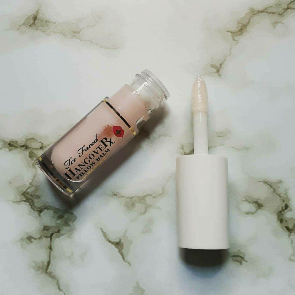～トゥー フェイスド ハングオーバー～ ピロー バーム リップ トリートメント/Too Faced/リップ美容液を使ったクチコミ（2枚目）