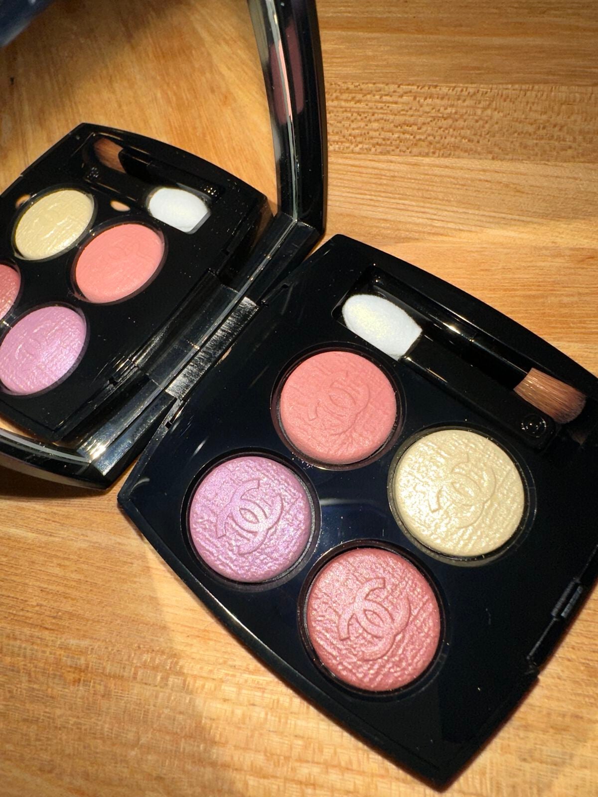 レ キャトル オンブル/CHANEL/アイシャドウパレットを使ったクチコミ(2枚目)