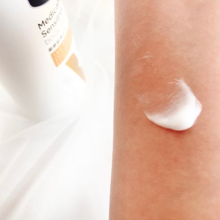 メディケイティッド センシティブケア ボディローション 美肌ケア【医薬部外品】/ヴァセリン/ボディローションを使ったクチコミ(3枚目)