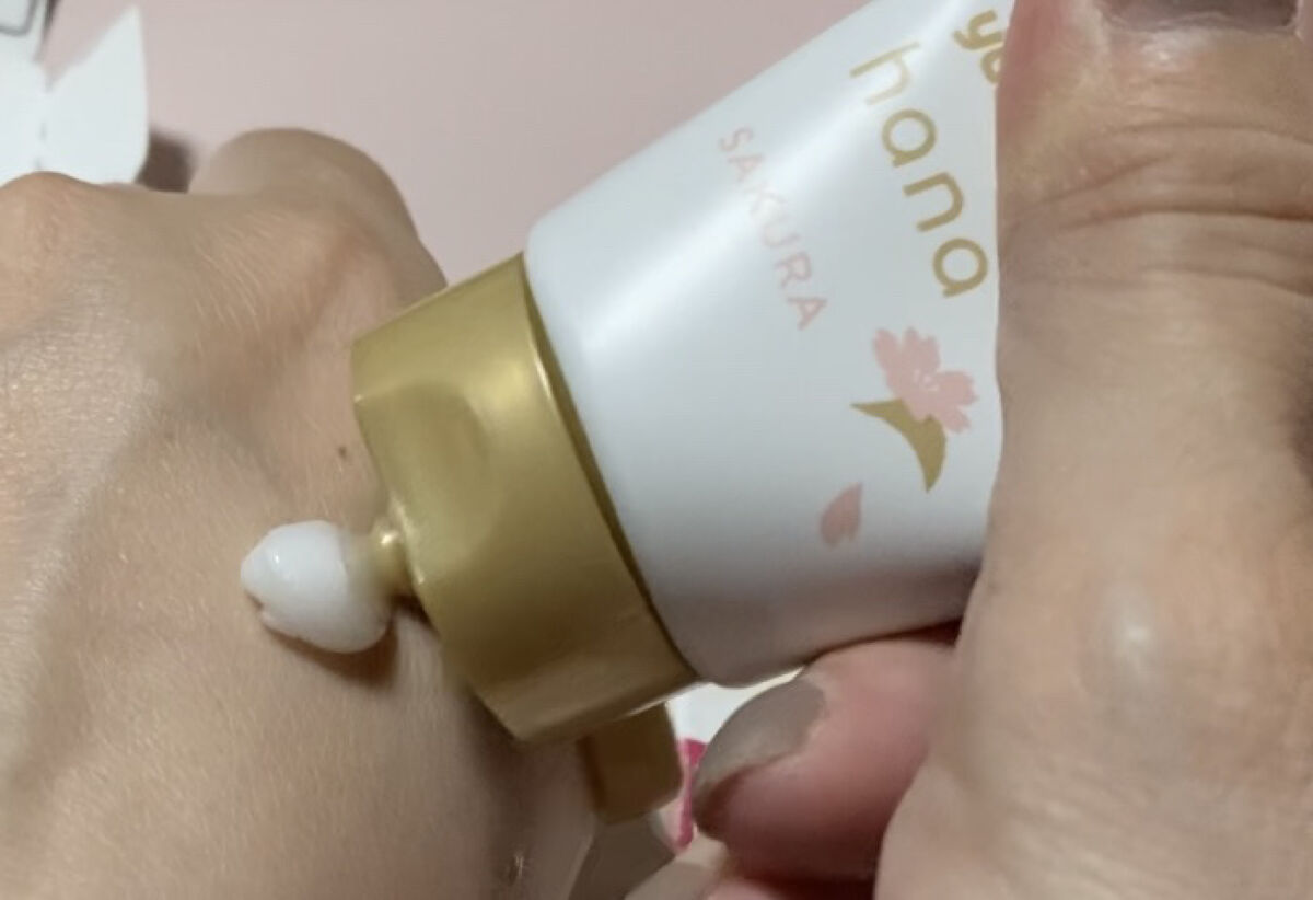 ハンドクリーム サクラ/ユースキンhana/ハンドクリームを使ったクチコミ（2枚目）