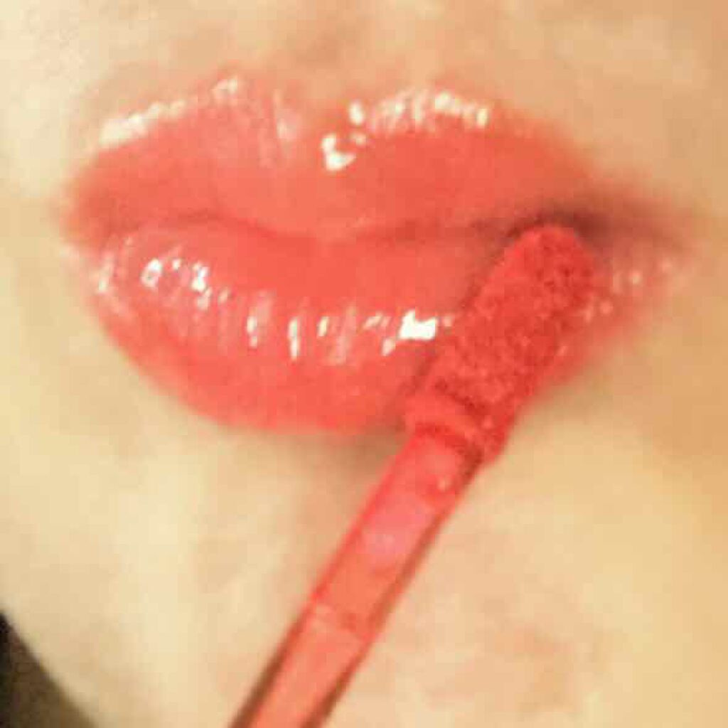 シャインシックリップラッカー/ETUDE/リップグロスを使ったクチコミ（3枚目）