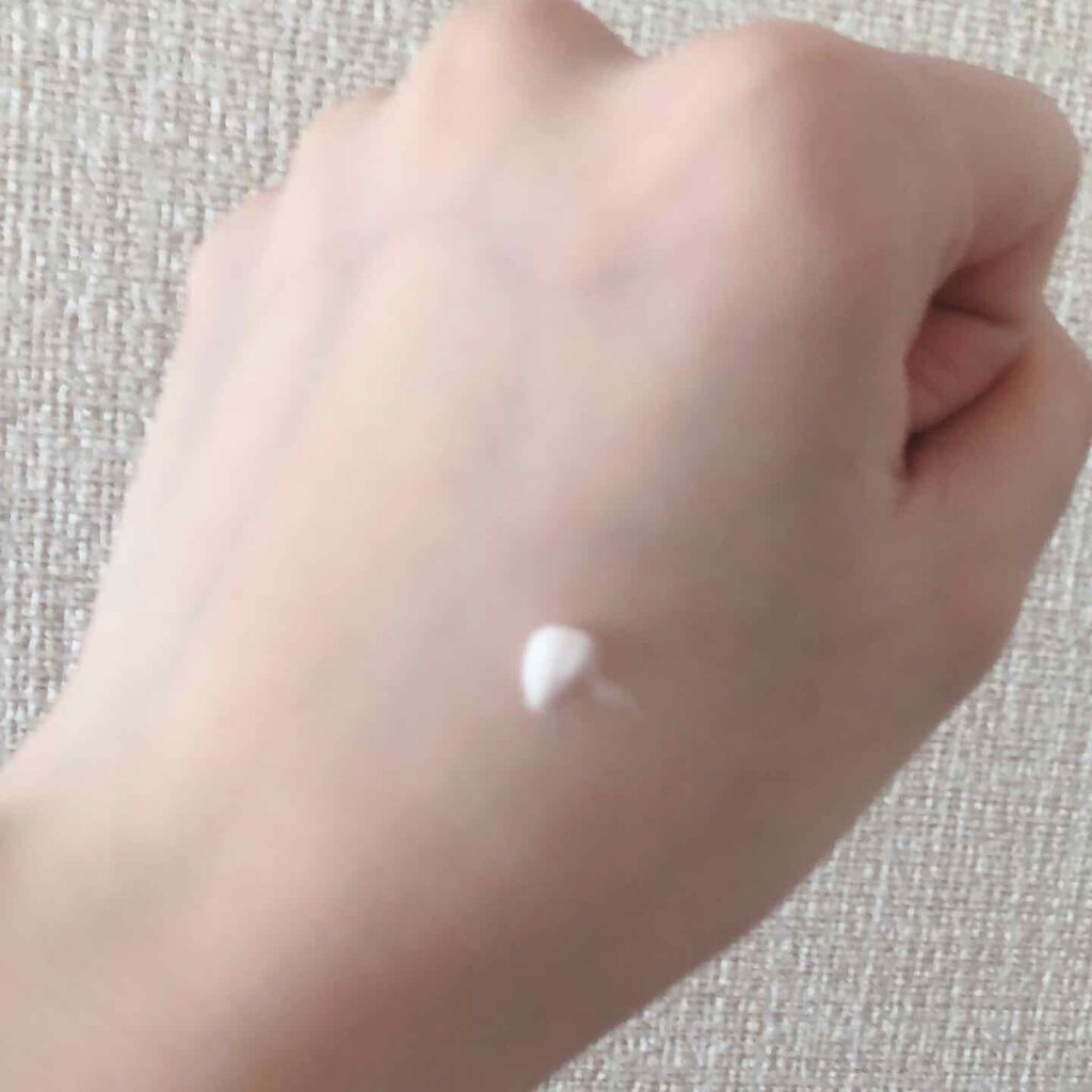 ロージーサテンクリーム/HERA/フェイスクリームを使ったクチコミ(2枚目)