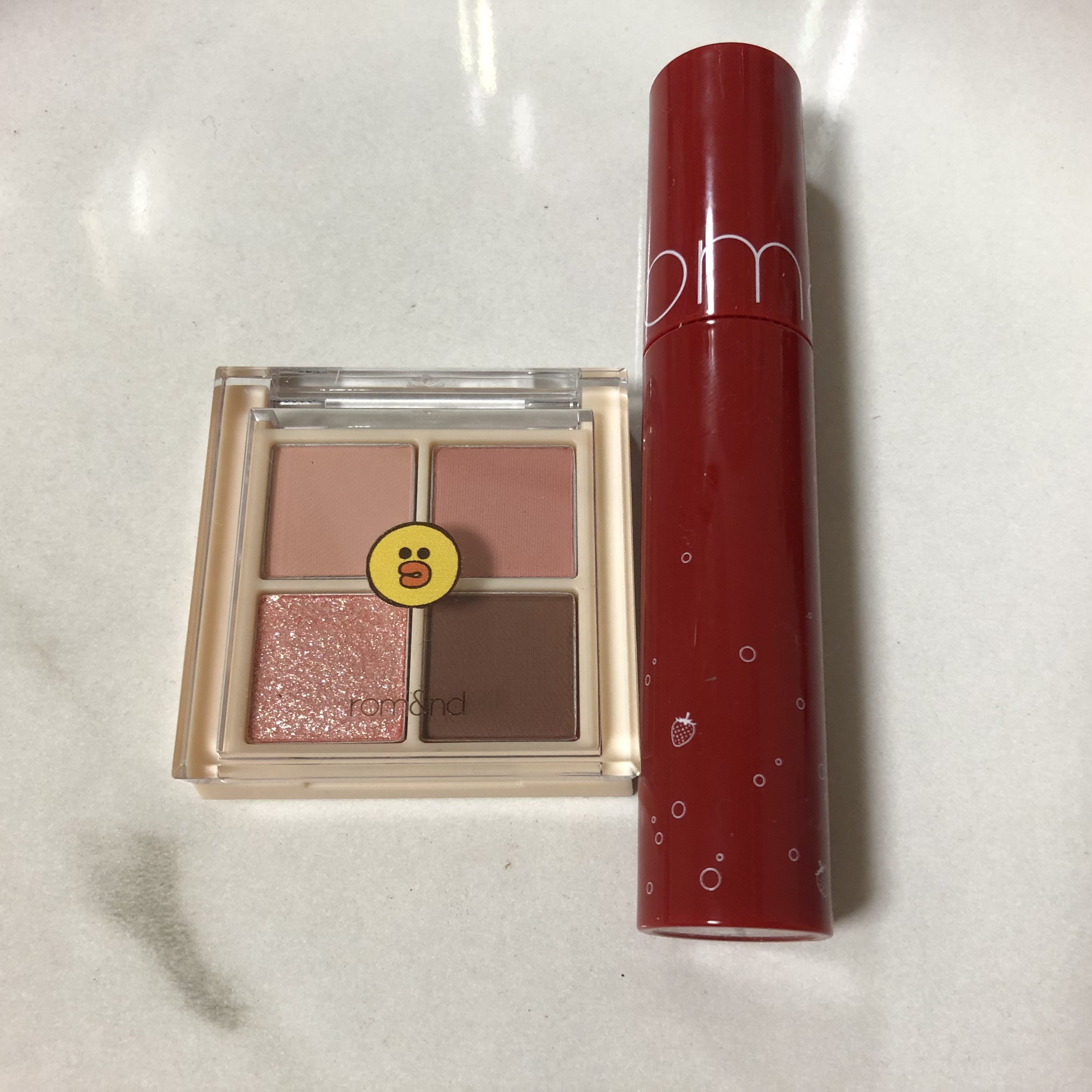 ジューシーラスティングティント/rom&nd/リップティントを使ったクチコミ（1枚目）